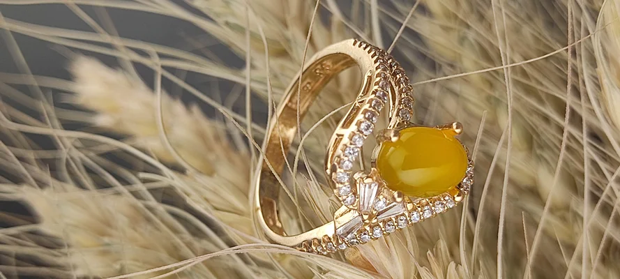 طلای روس با نگین شرف شمس